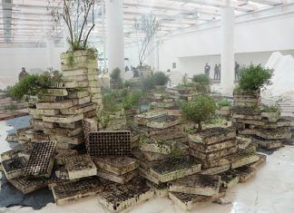 STRATUM, obra de arte contemporáneo