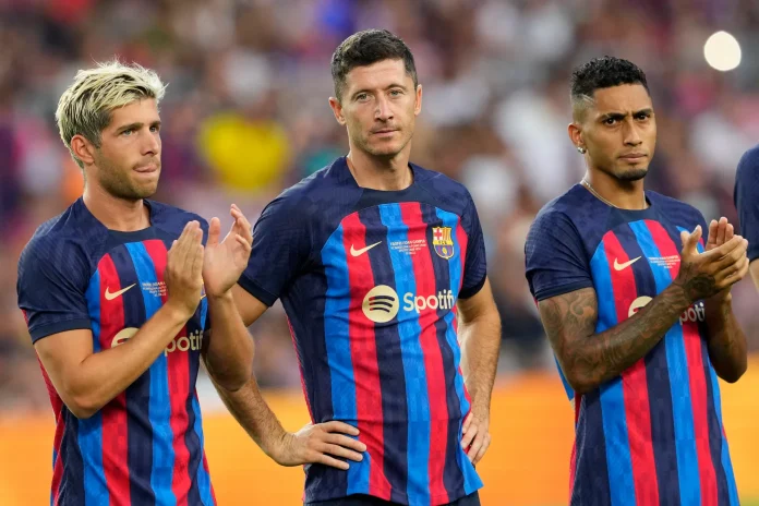 barcelona-presenta-a-lewandowski-en-goleada-sobre-los-pumas