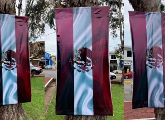 Nayarit / Celebran gesta de Niños Héroes con banderas en tonalidad guinda