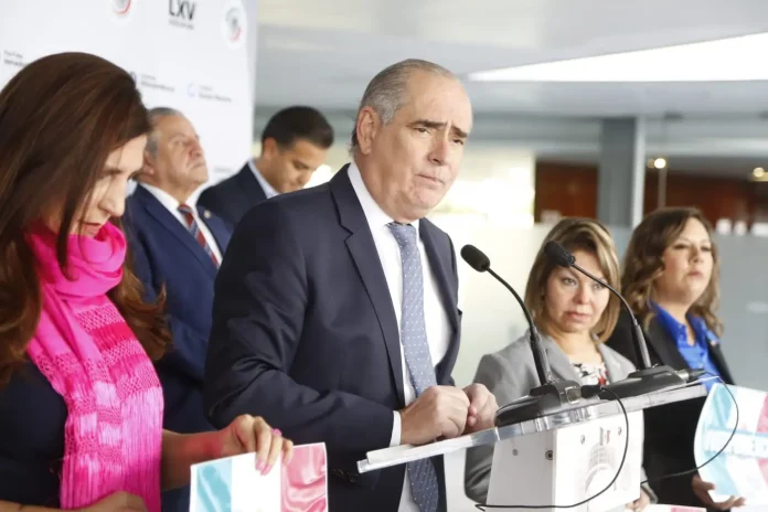 senadores-del-pan
