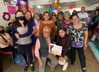Gaviño premia concurso de ofrendas