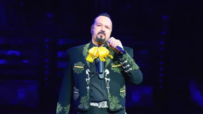 pepe-aguilar-en-concierto