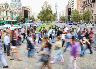 El mundo llega a 8 mil millones de habitantes, en un momento difícil: ONU
