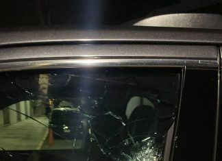 Palabras Más / Otro día, otro ataque a la prensa