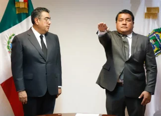 Puebla / Sergio Salomón tomó protesta como gobernador sustituto