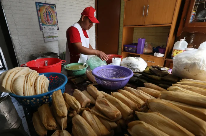 tamales-para-el-dia-de-la-candelaria-en-mexico
