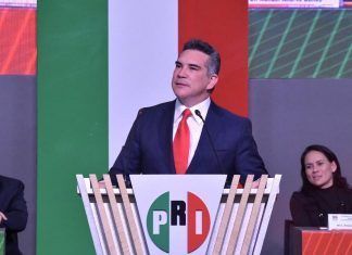 Se Comenta Solo Con… / El anciano PRI