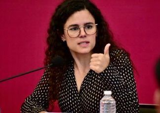 De la Ciudad / ¿Dónde está la titular del Trabajo?