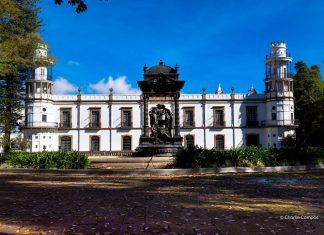 De la Ciudad / UACH, ¿Botín político?