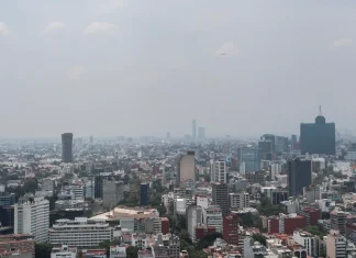 Se Comenta Solo Con / Crisis Ambiental