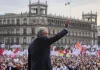 Palabras Más / Demagogia multitudinaria