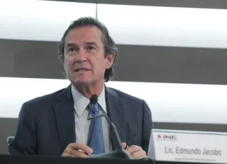 Edmundo Jacobo fue cesado como secretario ejecutivo del INE