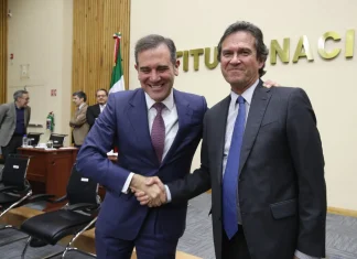 AMLO criticó la «fiesta» por el regreso de Edmundo Jacobo al INE