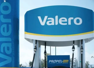 Valero abusa de los mexicanos en venta de combustible: AMLO