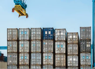 México logró en marzo un superávit comercial de mil 69 mdd