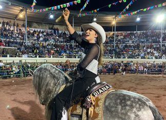 Diana Laura y su Espectáculo Ecuestre Arrancó las Palmas en la Feria Regional de Tecámac
