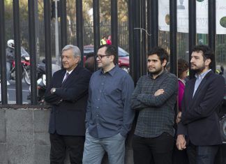 Se Comenta Solo Con… / Ajijo con los hijos
