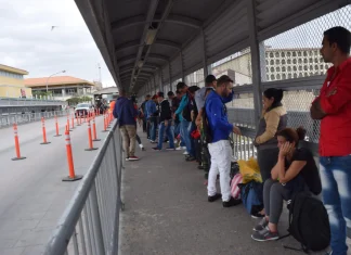 EU devolvió a 27 migrantes cubanos