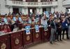 De la Ciudad / ¿Rasgarse las vestiduras?
