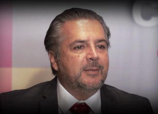Evaristo Lenin del PVEM emitió su voto en Coahuila