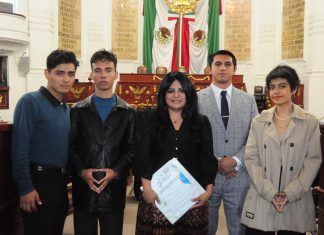 Los jóvenes fueron dignos parlamentarios en el Congreso de la Ciudad de México: Vicenteño Barrientos