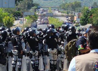 Se Comenta Solo Con… / Guerrero