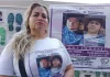 Se Comenta Solo Con / Abrazar Los Huesos