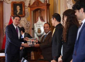 Poder Público / No tenemos nada que ocultar: Poncho