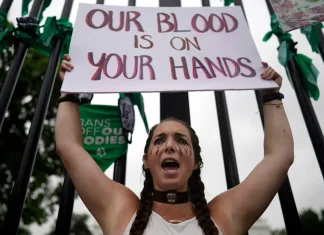 Abortos no descendieron en EU, pese a fin de protección federal