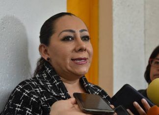 Poder Público / Se apoya a desplazados en Michoacán (II/IV)