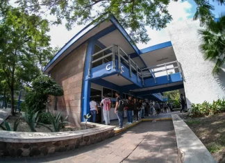 UAQ suspendió clases por amenazas