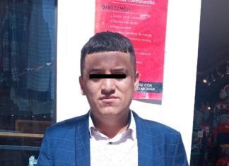 Detienen a Sujeto con Tarjetas Bancarias Presuntamente Robadas; Intenta Sobornar a Guardia Civil