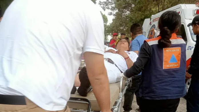 atencion-de-heridos-por-explosion-en-panteon-de-azcapotzalco