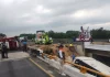Suman 12 muertos por cáida de puente en Veracruz