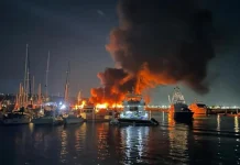 Baja California Sur / Al menos 10 embarcaciones dañadas tras incendio