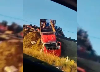 Estado de México / Choque en CEM dejó seis muertos