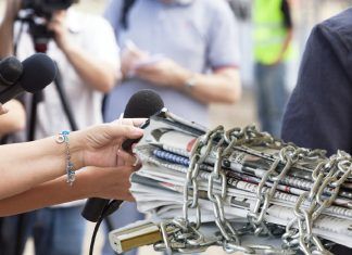 De la Ciudad / ¿Dónde está la dignidad de comunicar?
