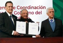 AMLO y Kuri firman convenio para enfrentar desabasto de agua en Querétaro