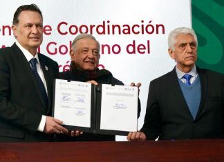 AMLO y Kuri firman convenio para enfrentar desabasto de agua en Querétaro