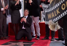 Mark Ruffalo recibió su estrella en el Paseo de la Fama de Hollywood
