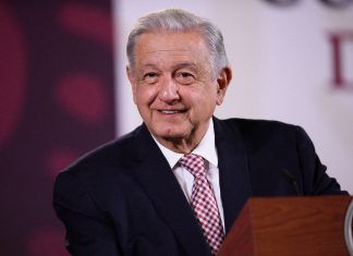 AMLO propone «autolimitarse» en La Mañanera por veda electoral