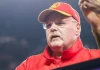 Andy Reid se convirtió en el entrenador mejor pagado de los deportes estadounidenses