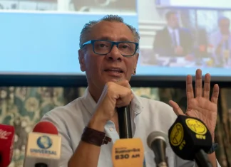 Se Comenta Solo Con / La Crisis En Aumento