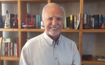 Murió el productor José Morris, fundador de la televisión mexicana