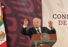 AMLO lamenta accidente en mitin de MC en NL