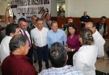 Se Reúne Mariela Gutiérrez con Comerciantes en la Central de Abastos en Ecatepec