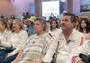 Poder Público / Espaldarazo de Beatriz Paredes a Roberto Carlos