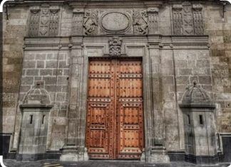 Puerta Mariana podría darle la bienvenida a Claudia Sheinbaum en su encuentro con AMLO