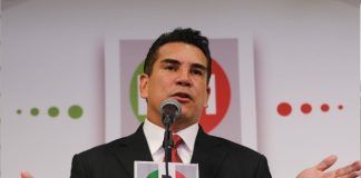 Se Comenta Solo Con / Prohibido decir narcopartido