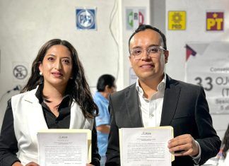 Recibe Samuel Hernández la Constancia de Mayoría como Diputado Electo del Distrito 33